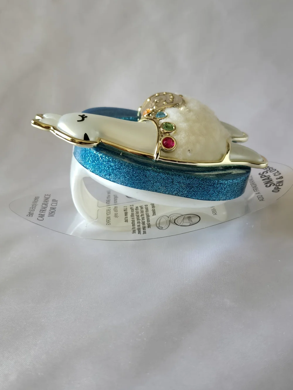 Bath & Body Works White and Gold Llama Fragrance Clip with Teal Backing